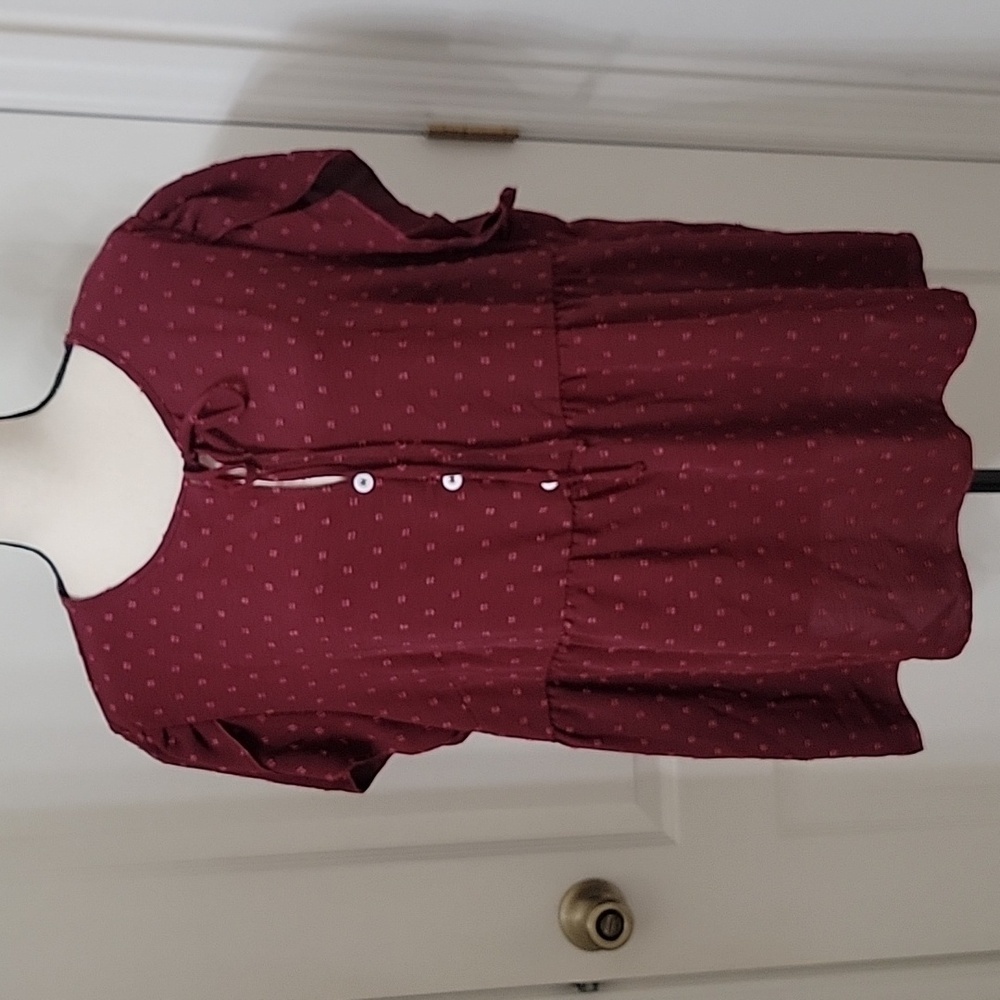 SHEIN Essence Size 4XL Burgundy Swiss Dot Blouse with Tulip Sleeve, EUC